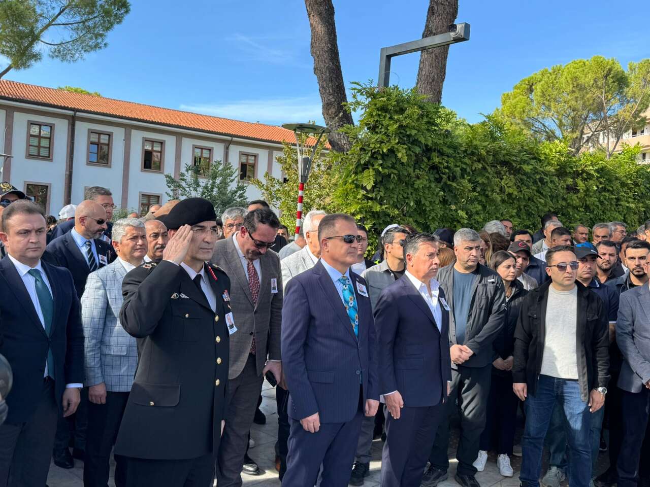 Muğla Emniyetinde Hüzün: Trafik Polisi Deniz Çakıcı Son Yolculuğuna Uğurlandı 14